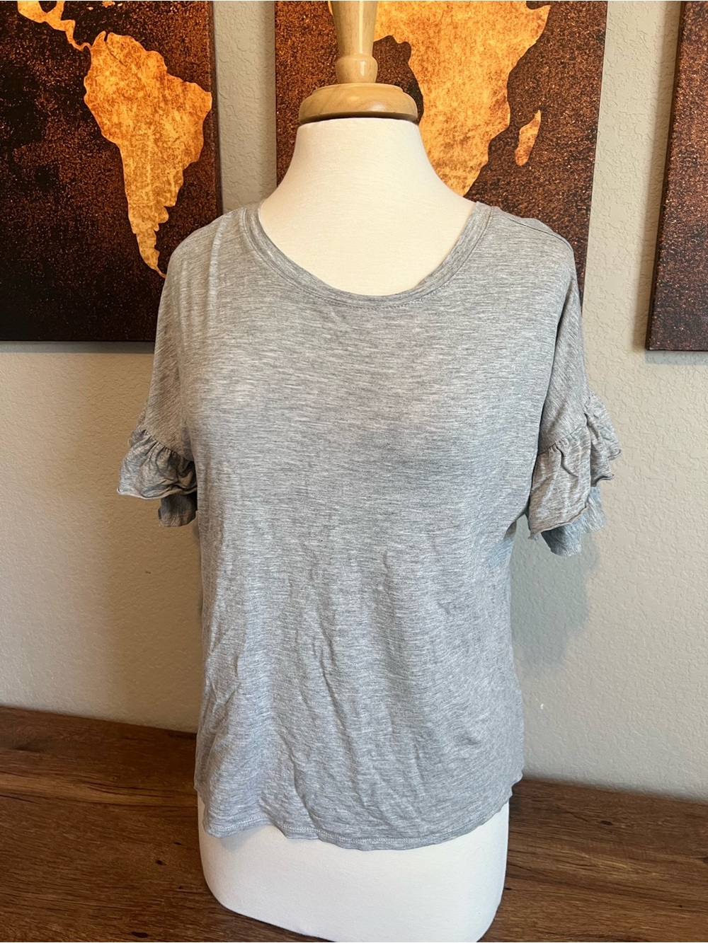 Chelsea28 Light Heather Gray Ruffle Sleeve Short Sleeve Tee